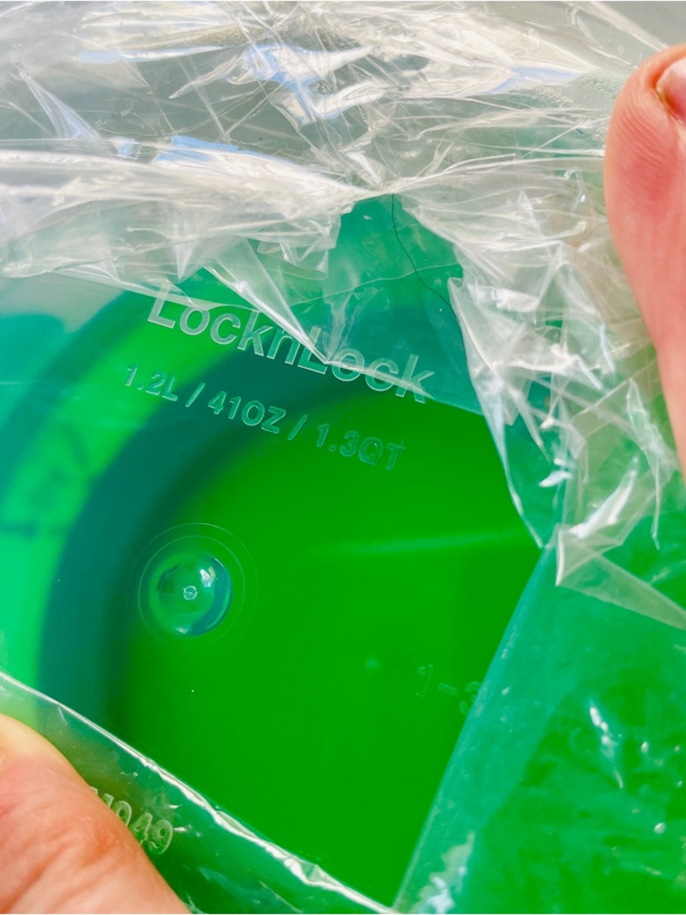 NWT LocknLock Reusable Food Container Green Lid - Picture 5 of 5
